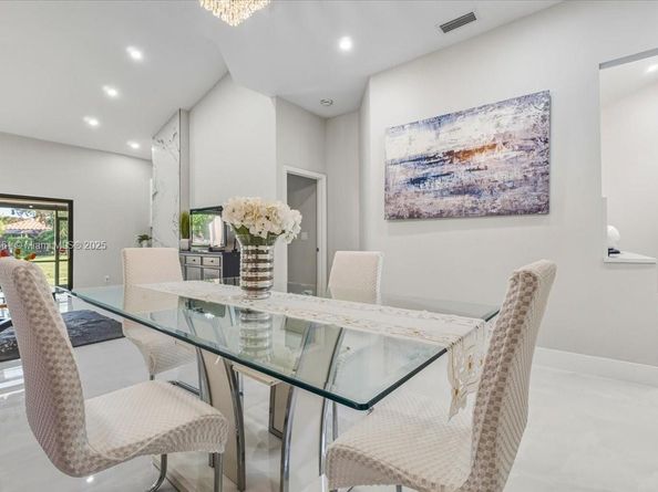 22708 Meridiana Dr, Boca Raton FL 33433