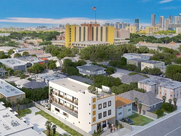 1037 NW 2nd St, Miami FL 33128