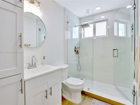 13420 SW 2nd St, Miami FL 33184