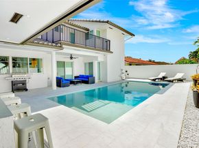 13420 SW 2nd St, Miami FL 33184