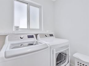 13420 SW 2nd St, Miami FL 33184