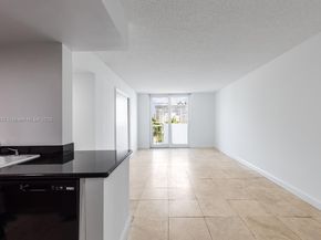 1621 Bay Rd 604, Miami Beach FL 33139