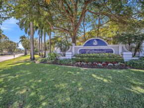 4266 SW 10th Pl, Deerfield Beach FL 33442