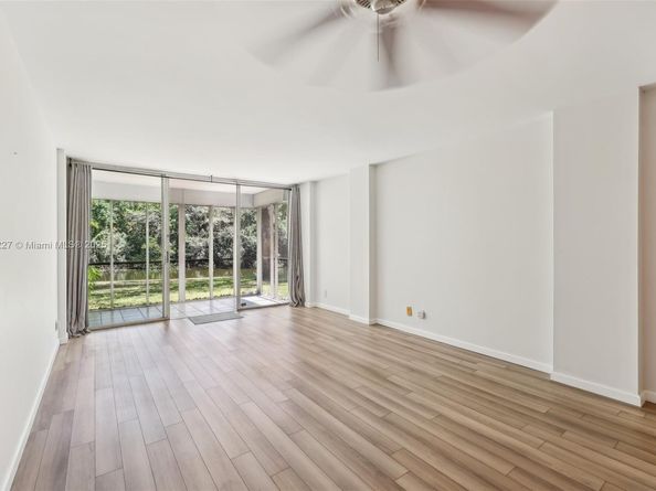 101 Royal Park Dr 1D, Oakland Park FL 33309