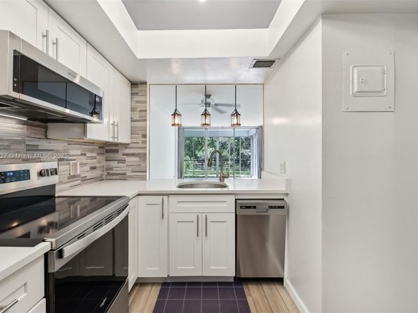 101 Royal Park Dr 1D, Oakland Park FL 33309