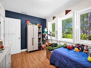 9491 SW 54th St, Miami FL 33165
