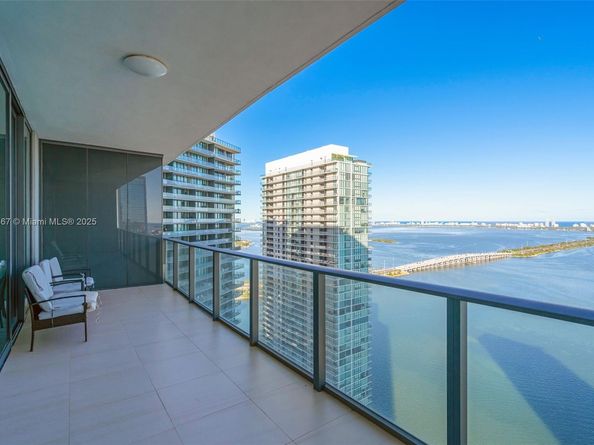 480 NE 31st St 4302, Miami FL 33137