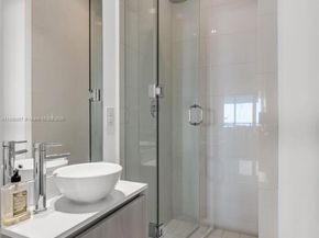 480 NE 31st St 4302, Miami FL 33137