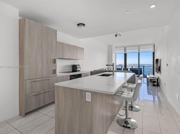 480 NE 31st St 4302, Miami FL 33137