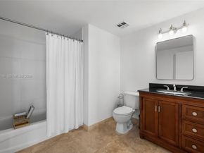 1401 SW 22nd St 1401, Miami FL 33145