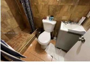 1140 NE 196th Ter, Miami FL 33179