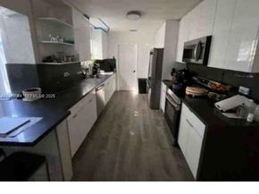 1140 NE 196th Ter, Miami FL 33179