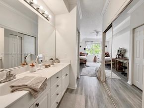 26 Royal Palm Way 304, Boca Raton FL 33432