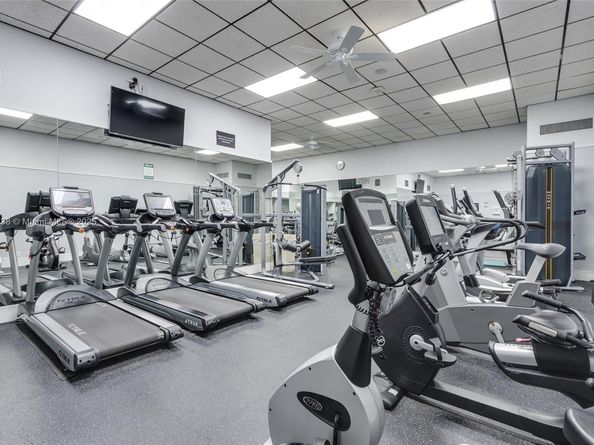 4280 Galt Ocean Dr 8F, Fort Lauderdale FL 33308