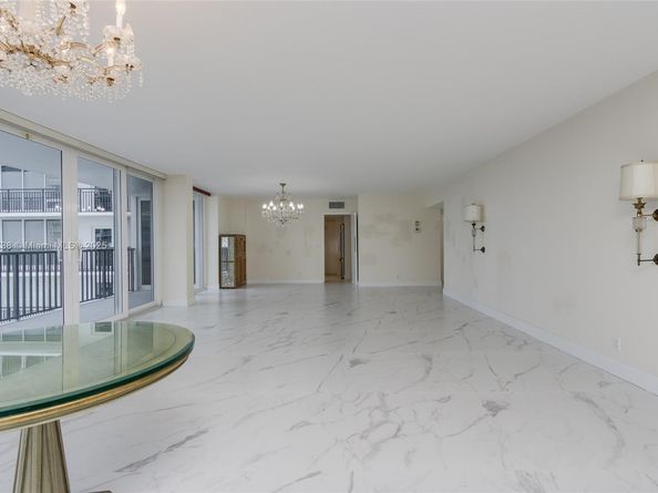 4280 Galt Ocean Dr 8F, Fort Lauderdale FL 33308