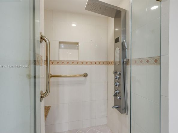 4280 Galt Ocean Dr 8F, Fort Lauderdale FL 33308