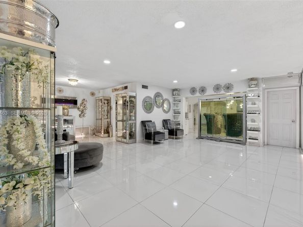 7777 Fairway Blvd, Miramar FL 33023