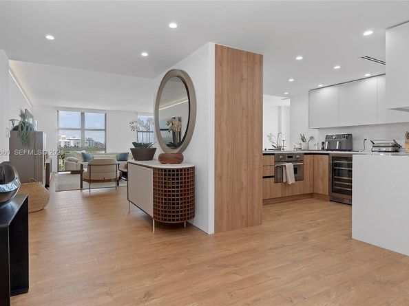 1111 Crandon Blvd A501, Key Biscayne FL 33149