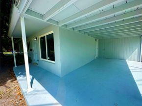 5740 Freedom St, Hollywood FL 33021