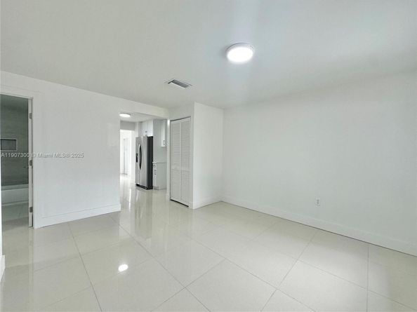 5740 Freedom St, Hollywood FL 33021