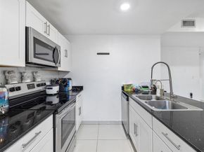 25888 SW 139TH Pth, Homestead FL 33032