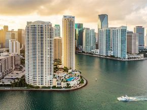 808 Brickell Key Dr 1808, Miami FL 33131