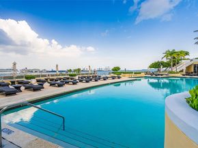 808 Brickell Key Dr 1808, Miami FL 33131