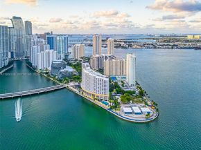 808 Brickell Key Dr 1808, Miami FL 33131