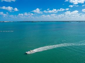 808 Brickell Key Dr 1808, Miami FL 33131