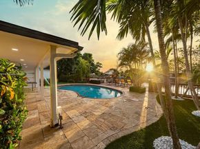 21250 NE 23rd Ave, Miami FL 33180