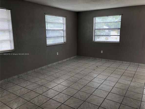 10250 SW 172nd St, Miami FL 33157