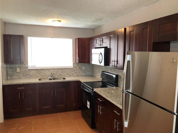 10250 SW 172nd St, Miami FL 33157