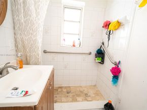 2331 NW 14th St, Miami FL 33125