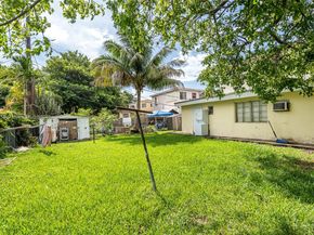 2331 NW 14th St, Miami FL 33125