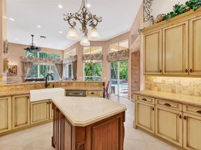 1083 SW 156th Ter, Pembroke Pines FL 33027