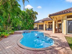 1083 SW 156th Ter, Pembroke Pines FL 33027
