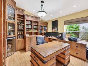 1083 SW 156th Ter, Pembroke Pines FL 33027