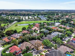 1083 SW 156th Ter, Pembroke Pines FL 33027