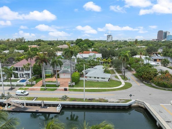 1101 Cordova Rd, Fort Lauderdale FL 33316