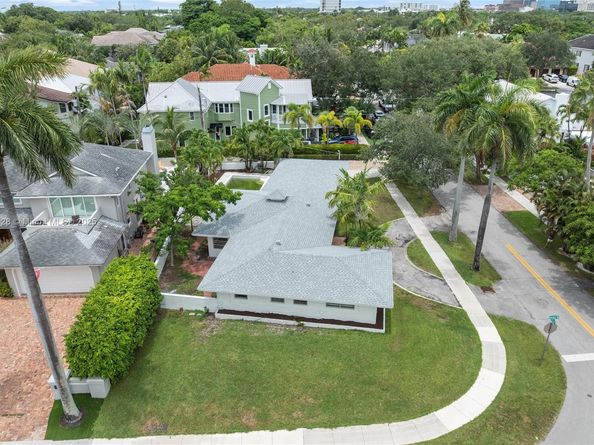 1101 Cordova Rd, Fort Lauderdale FL 33316