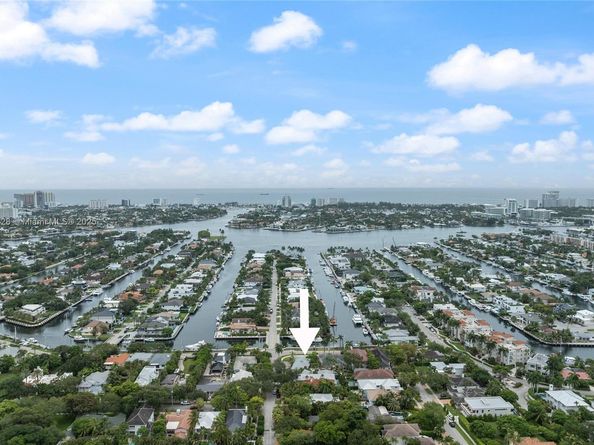1101 Cordova Rd, Fort Lauderdale FL 33316