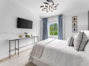 2887 Pine Tree Dr, Miami Beach FL 33140