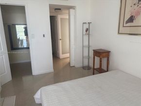 200 177th Dr 507, Sunny Isles Beach FL 33160