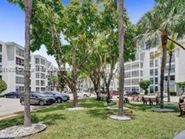 200 177th Dr 507, Sunny Isles Beach FL 33160