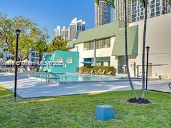200 177th Dr 507, Sunny Isles Beach FL 33160
