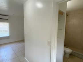 3058 NW 61st St, Miami FL 33142