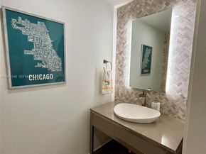 1300 Brickell Bay Dr 3406, Miami FL 33131