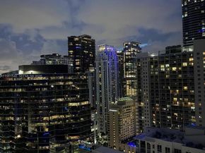 1300 Brickell Bay Dr 3406, Miami FL 33131