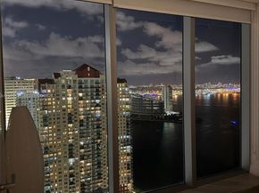 1300 Brickell Bay Dr 3406, Miami FL 33131