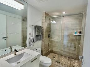 1300 Brickell Bay Dr 3406, Miami FL 33131